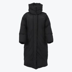 Elegant Black Puffer Jacket for Women